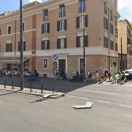 아파트 Casa Nel Colosseo 3 Da Letto 2 Bagni 로마