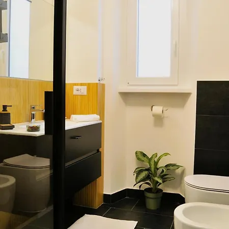 Casa Nel Colosseo 3 Da Letto 2 Bagni